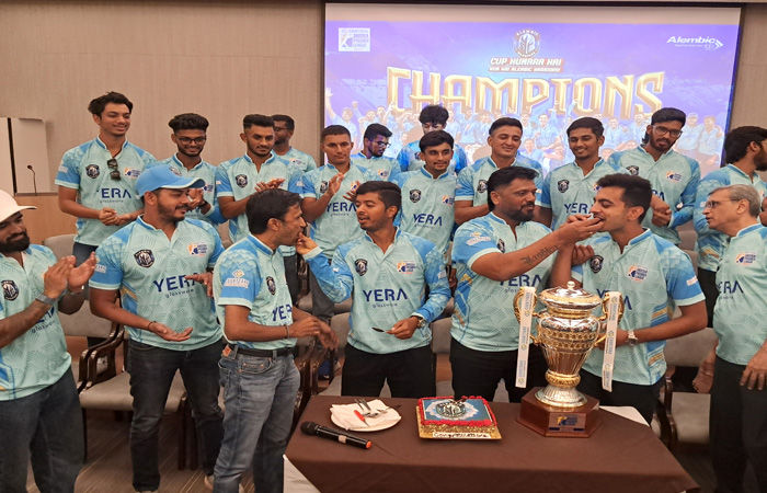 બીપીએલ ટી- 20 ચેમ્પિયન એલેમ્બિક વોરિયર્સ દ્વારા જીતની ભવ્ય ઉજવણી