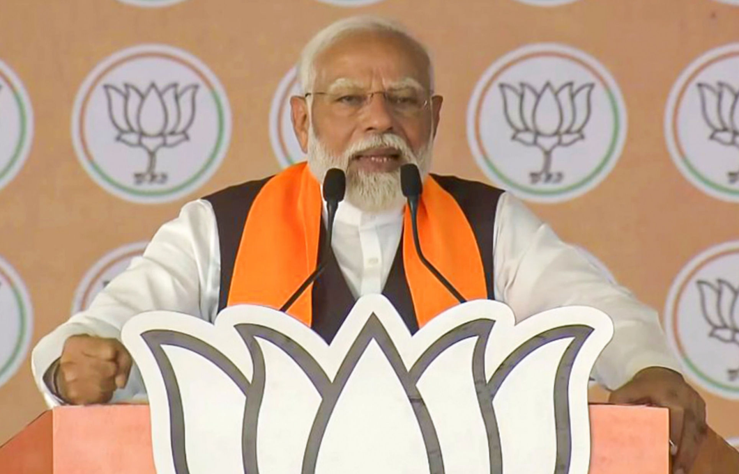 New India believes in giving a dose, not dossiers: Modi in Gujarat