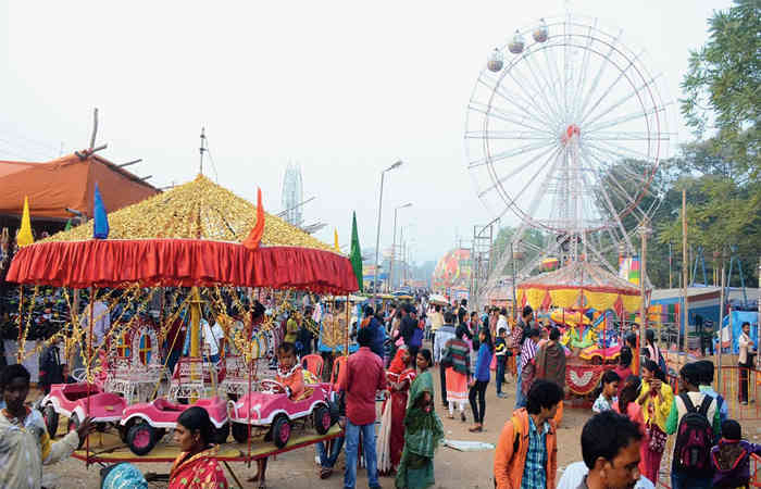 Covid19: ગુજરાતમાં હવે વ્યક્તિ મર્યાદા વગર પ્રસંગની ઉજવણી, મેળાવડાની છૂટ