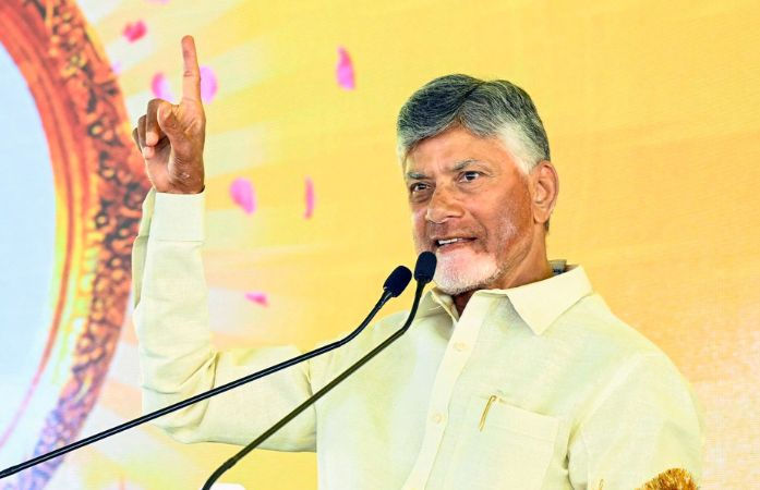 'તિરુપતિ લાડુના ઘીમાં ટોઇલેટ ક્લિનર!': ચંદ્રબાબુ નાયડુના ગંભીર આરોપ, જગન રેડ્ડીનો વળતો પ્રહાર