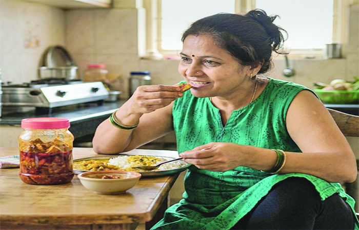 અથાણાં : ક્યારે ખવાય, કોનાથી ન ખવાય?