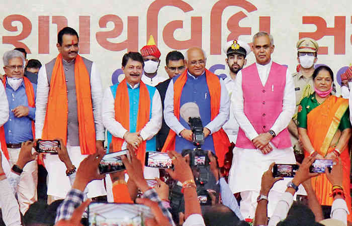 ગુજરાતની નવી કેબિનેટમાં 24 નવા ચહેરા