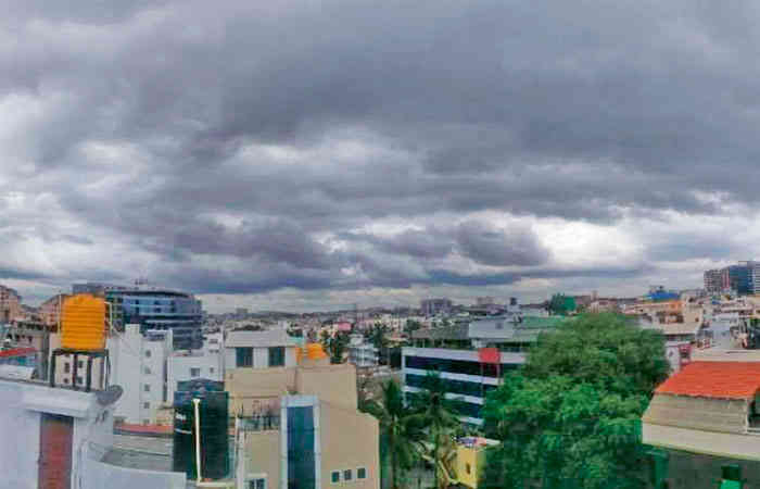 સાબરકાંઠા- અરવલ્લી જિલ્લામાં રવી વાવેતરના સમયે જ વાતાવરણ પલટાતા ખેડૂતો ચિંતાતૂર