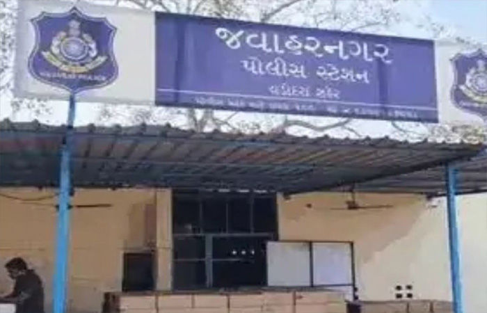 વડોદરાના રણોલીમાં રહેતી દીકરીનો આપઘાત નહીં હત્યા કરી હોવાના માતા-પિતાના આક્ષેપ