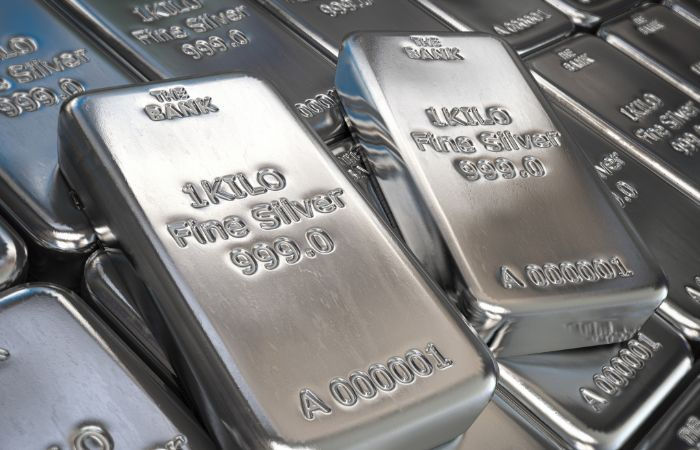 Silver bar worth ₹16 lakh stolen from Ahmedabad airport cargo terminal, airline employee booked