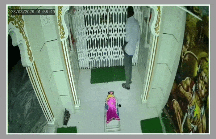 પંચમહાલ: ગોધરામાં તસ્કરો બેફામ, ભરચક વિસ્તારમાં આવેલા 'બાવાની મઢી' મંદિરમાં ચોરી