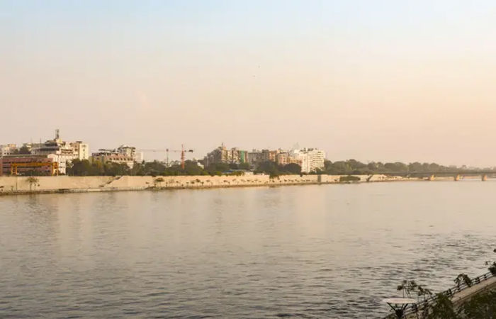 તારાપુરના 11 અને ખંભાતના બે ગામને સાવચેત રહેવા તાકીદ