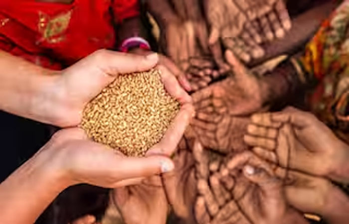 20 પડતર માંગણીઓને લઈ જિલ્લાના 700 રેશન ડીલરો વિતરણ વ્યવસ્થાથી અળગા રહ્યાં