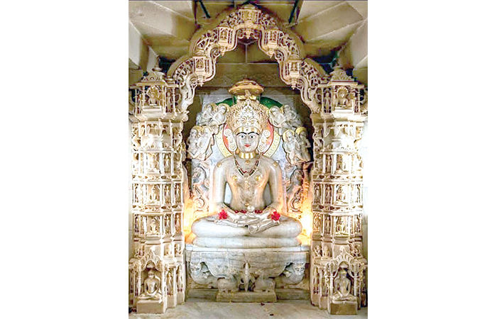 દીપાવલીએ દીપાવ્યો દેવાધિદેવના દેહનો દેશ