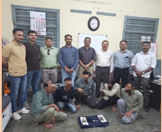 સાઇકલ અથડાવી લૂંટ કરતી ઉત્તર પ્રદેશની આંતરરાજ્ય ગેંગ ઝડપાઇ,