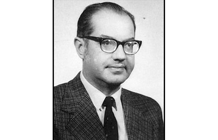 Inventor of Computer Networks Paul Baran