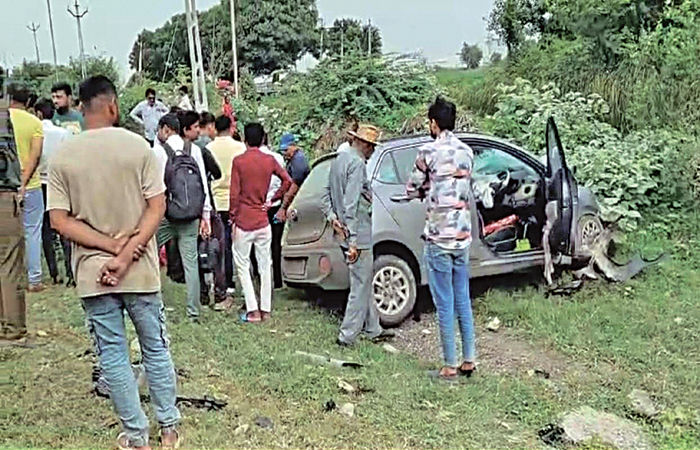 રોંગ સાઈડમાં આવતા ટ્રેલરે કારને ટક્કર મારતા હળવદના યુવાનનું મોત