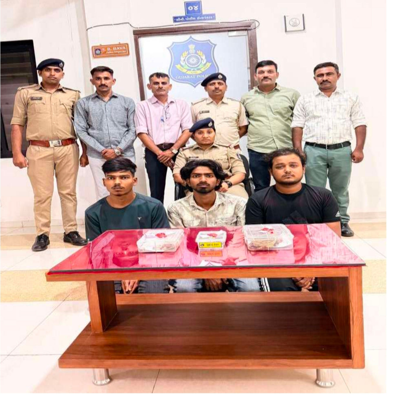 Gujarat University police arrest three in ₹26 lakh jewellery theft case, recover stolen valuables from Delhi