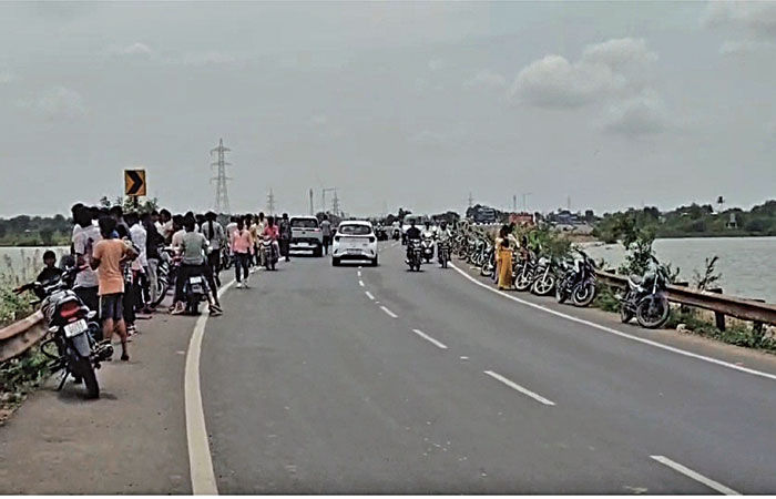 બ્રાહ્મણી-૨ ડેમમાંથી અજાણી મહિલાની લાશ મળી