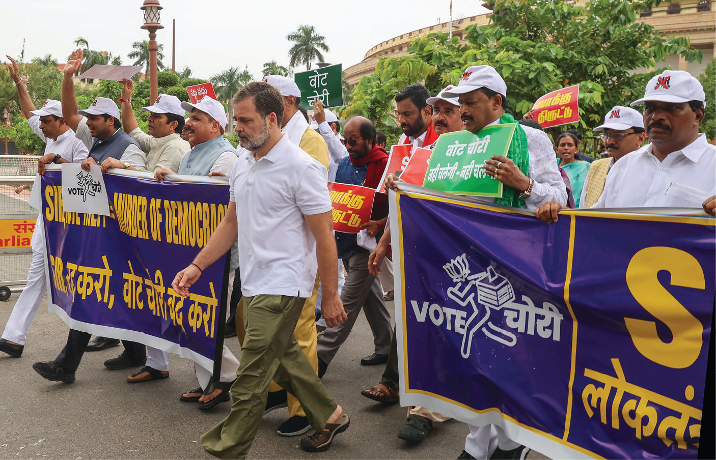 VIDEO : ‘તે મારો ડેટા નથી તેથી...', સોગંદનામા પર સહી ન કરવા અંગે ચૂંટણી પંચને રાહુલ ગાંધીનો જવાબ