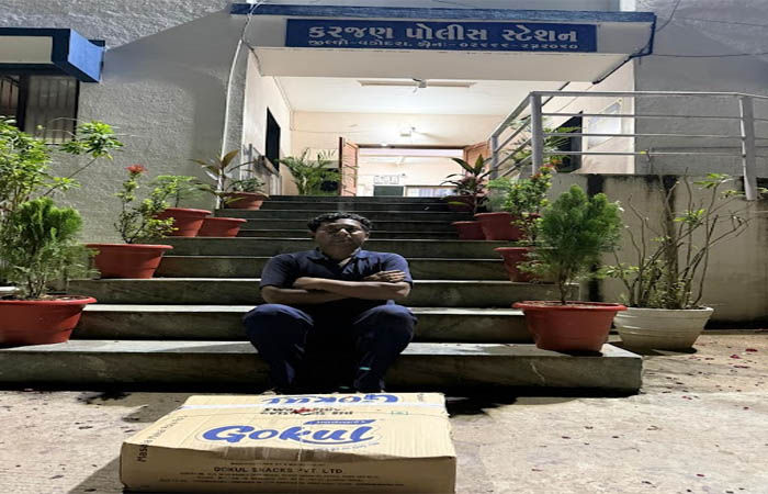 વડોદરાના ગ્રામ્ય વિસ્તારમાં દવાખાનું ખોલી લોકોના સ્વાસ્થ્ય સાથે ચેડા : બોગસ ડોક્ટર ઝડપાયો