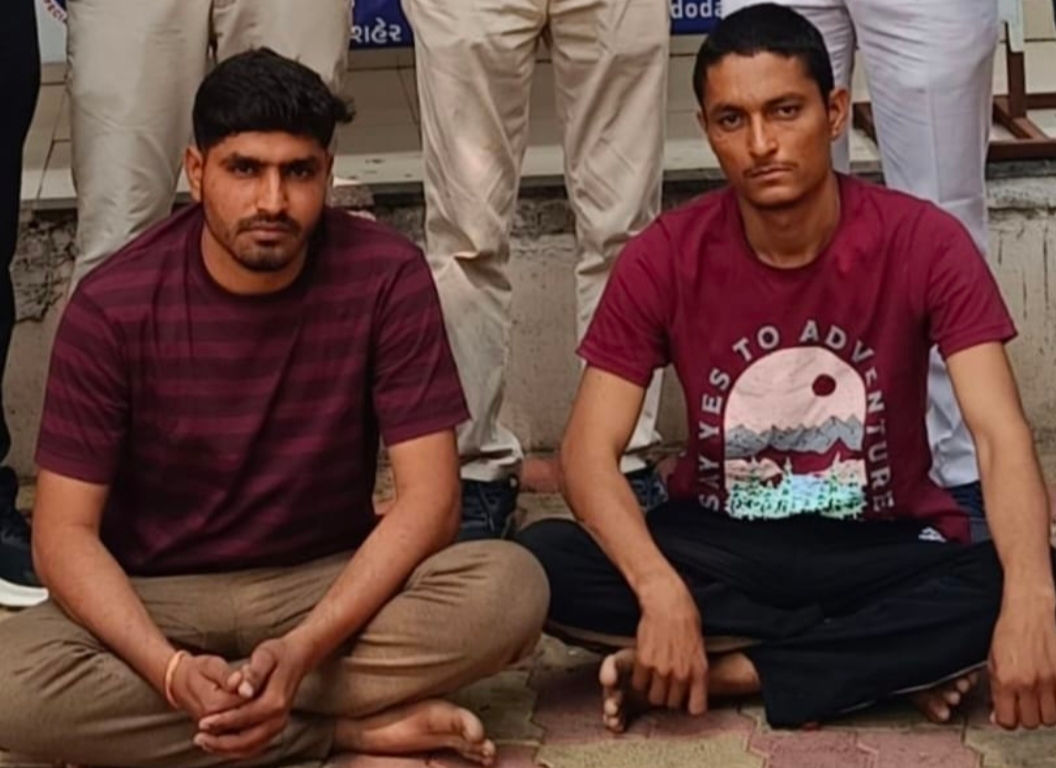 હરણીમાં ટેમ્પામાંથી મળેલા  270 kg ગાંજાના સપ્લાયરને વડોદરા SOGે નક્સલી એરિયામાંથી દબોચ્યો