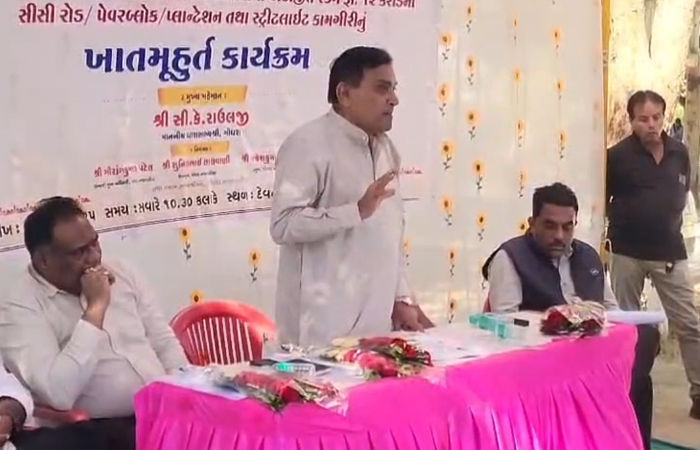 ગોધરામાં ધારાસભ્ય સી.કે.રાઉલજીનો 'કડક' મિજાજ: 'સ્વાર્થ છોડી પ્રજાના કામ કરો, અહીં લાગવગ નહીં ચાલે'
