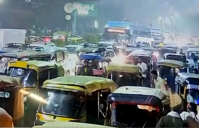 VIDEO: દિલ્હી બ્લાસ્ટનો નવો વીડિયો, ટ્રાફિકમાં થયેલો ભયંકર વિસ્ફોટ CCTVમાં કેદ