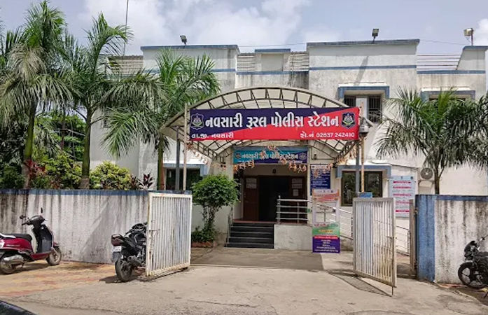 નવસારીમાં ચોંકાવનારી ઘટના: લિવ ઇન રિલેશનશિપમાં રહેતા પુરૂષે મહિલા પાર્ટનરની કરી હત્યા, કારણ જાણીને પોલીસ ચોંકી