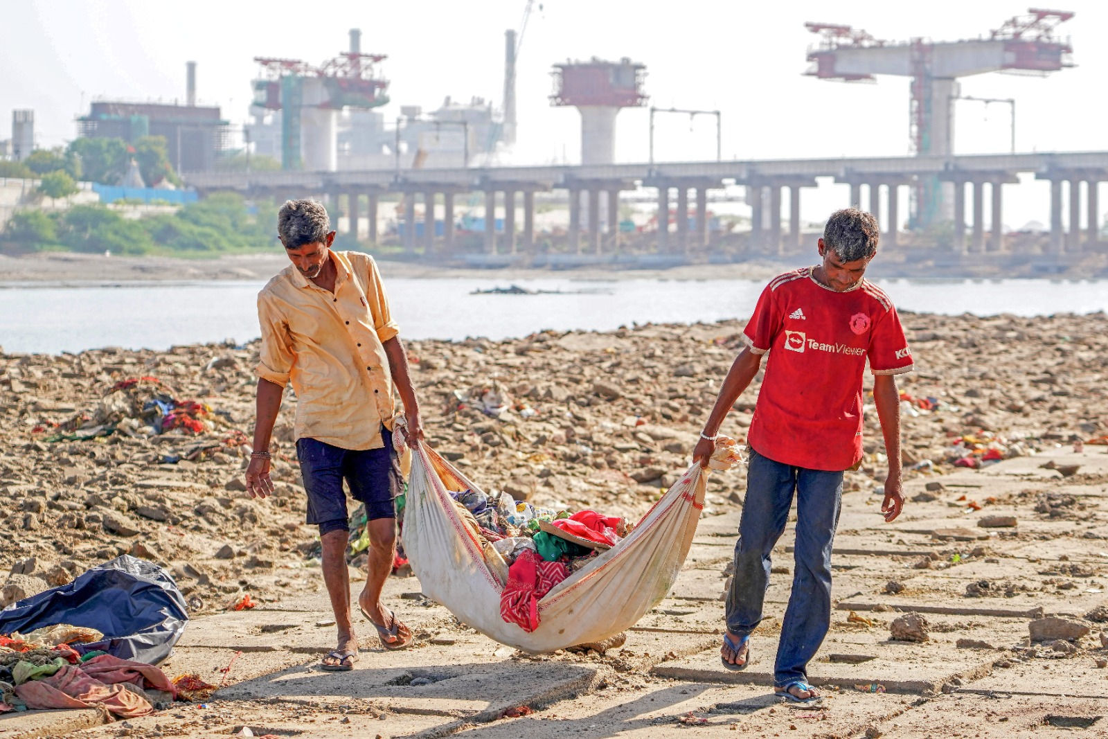 Sabarmati River clean-up concludes with discarding of 166 tonnes plastic waste
