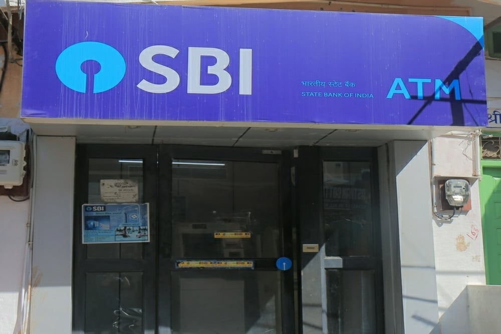 વડોદરાના ન્યુ વીઆઇપી રોડ પર SBI નું  ATM તોડવા રાજસ્થાનથી આવેલો ચોર  પકડાયો