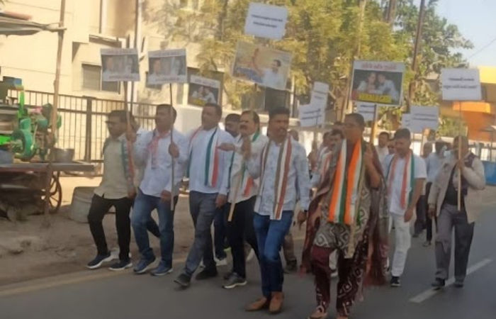 જામનગર જિલ્લા કોંગ્રેસ દ્વારા ભાજપ સામે વિરોધ પ્રદર્શન અને રેલીમાં કુલ 14 કાર્યકરોની અટકાયત કરાઈ
