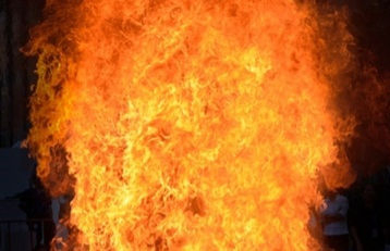 Massive fire damages 20 storage units in Mumbai’s Kurla West, no casualties reported