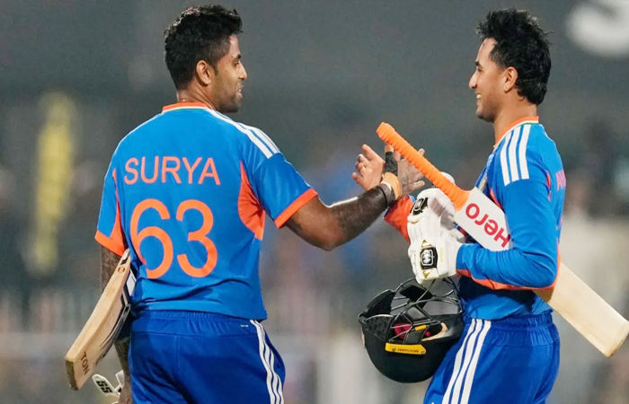 ICC Rankings: અભિષેક શર્મા પાસે ઈતિહાસ રચવાની તક! સૂર્યકુમાર યાદવની ટોપ-10માં જોરદાર એન્ટ્રી