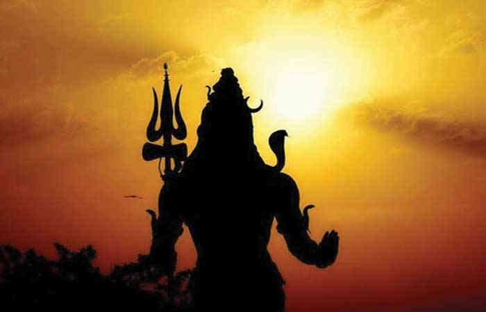 મહાશિવરાત્રિ : ભોળાનાથ દેવોના દેવ કેમ છે ?