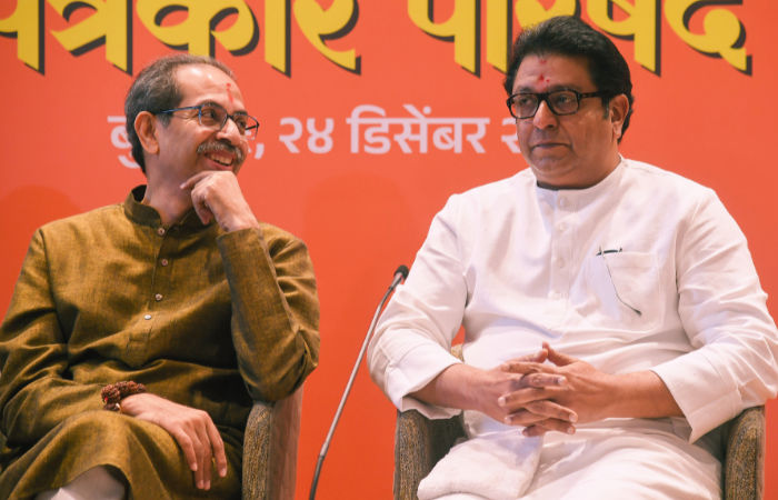 Explainer: મુંબઈ ગુજરાતને સોંપવાની તૈયારી, BMC ચૂંટણી પહેલા ઠાકરે બંધુઓએ આલાપ્યો દાયકાઓ જૂનો રાગ