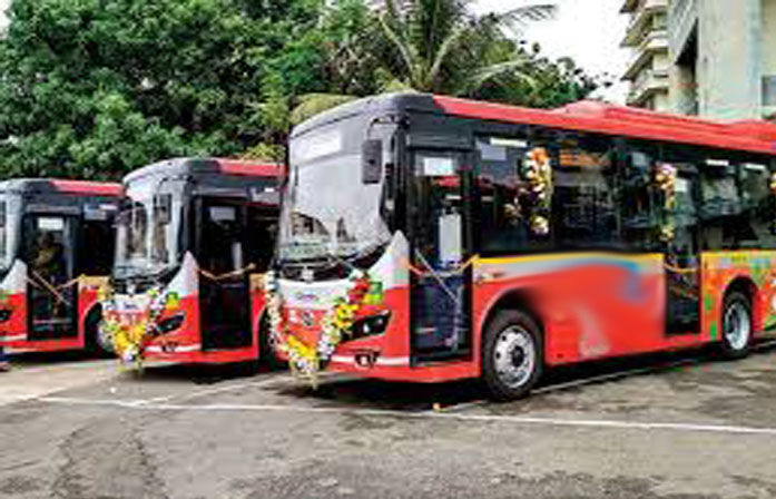 Mumbai bus services hit by indefinite BEST workers strike
