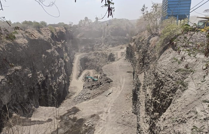 Mines & geology dept in Aravalli fines  54 quarries ₹63 lakh