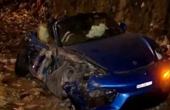Porsche crashes at 150 kmph speed during alleged street race with BMW in Mumbai, driver injured