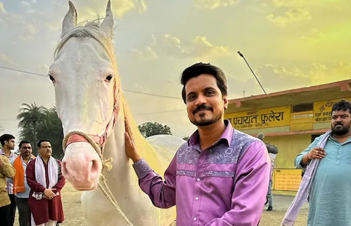 'પંચાયત' સીરિઝના જાણીતા એક્ટરને આવ્યો હાર્ટ ઍટેક, હોસ્પિટલમાં દાખલ