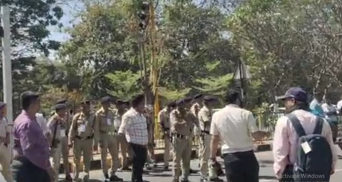 Tribal students protesting discontinuation of scholarship detained in Gandhinagar