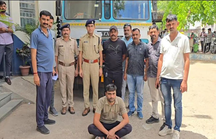 વઢવાણના વસ્તડી નજીક ટેન્કરમાં છુપાવીને લઇ જવાતો 95 લાખનો દારૂ ઝડપાયો