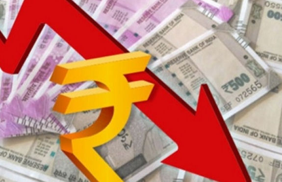 Rupee crashes to record low beyond 90 per dollar