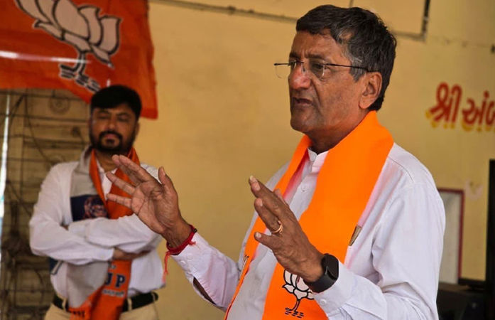 ખાડિયામાં ભાજપને ભૂષણ ભટ્ટની દાદાગીરી નડી? 54 વર્ષ બાદ મેજર અપસેટ સર્જાતાં તર્ક-વિતર્ક