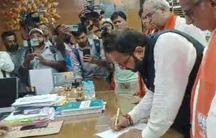 Dr Hemang Joshi files for his LS nomination in Vadodara
