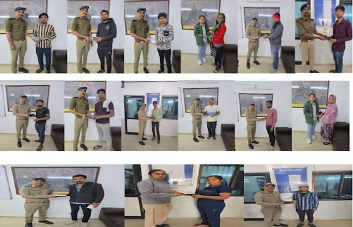 જામનગર પંથકમાંથી ખોવાયેલા 2.47 લાખના 15 મોબાઇલ ફોન તેના મૂળ માલિકોને પરત મળ્યા : તેરા તુજકો અર્પણ પ્રોગ્રામ અંતર્ગત પોલીસની કાર્યવાહી