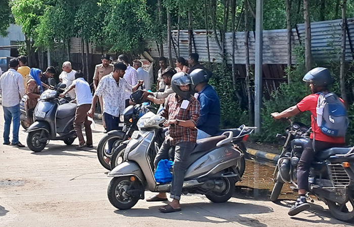 દરજીપુરા આરટીઓ કચેરીમાં વીજ પુરવઠો ખોરવાતા અરજદારોને મુશ્કેલી