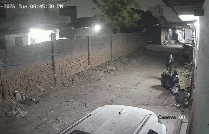 અમદાવાદ: દાણીલીમડામાં મોપેડ અને લાખોની રોકડની ચોરીનો ભેદ ઉકેલાયો, ક્રાઈમ બ્રાન્ચે બે શખસોને દબોચ્યા