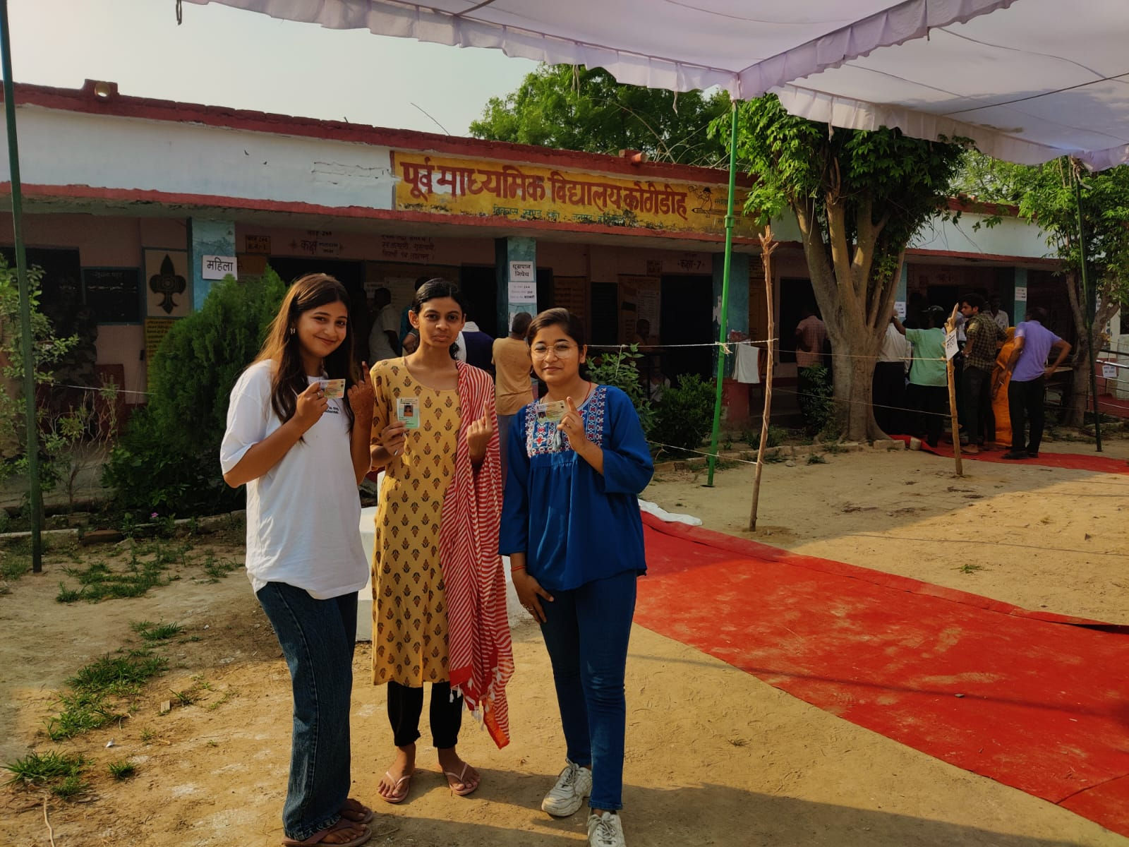 60.09% voting in phase five of LS polls, highest in West Bengal, lowest in Maha