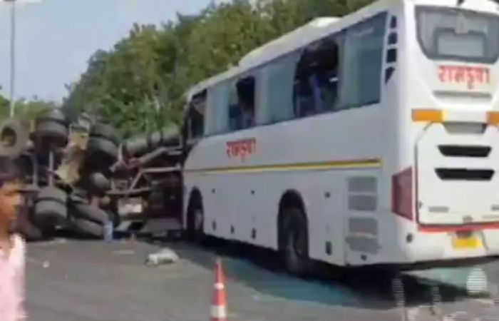 Oil tanker, bus collide on Dhoraji Highway, 10 injured, locals rush to collect spilled oil