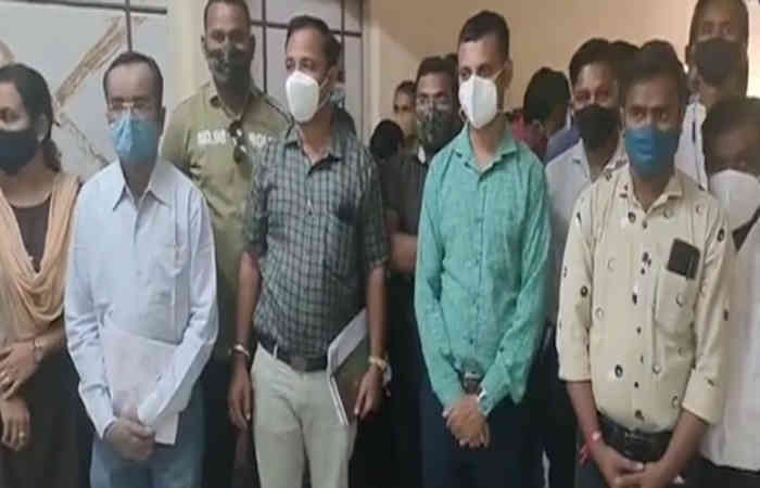 વડોદરા: વાઘોડિયાના TDO ફરી વિવાદમાં, માનસિક રીતે ત્રસ્ત તલાટીઓનો મોરચો