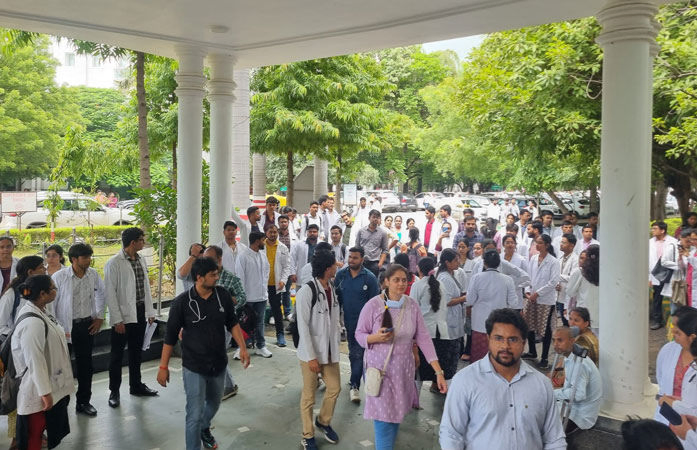 17K patients hit as Ahmedabad doctors shut OPDs to protest Kolkata case