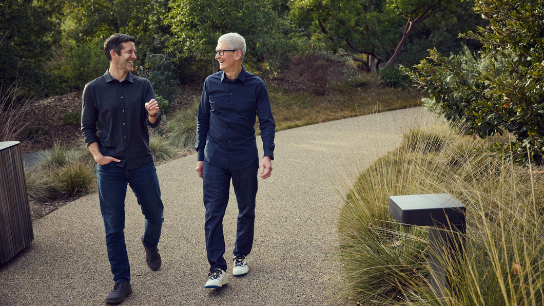 John Ternus બન્યા Appleના નવા CEO: પગાર, કારકિર્દી અને ટિમ કુકનો નવો રોલ, જાણો સંપૂર્ણ વિગતો
