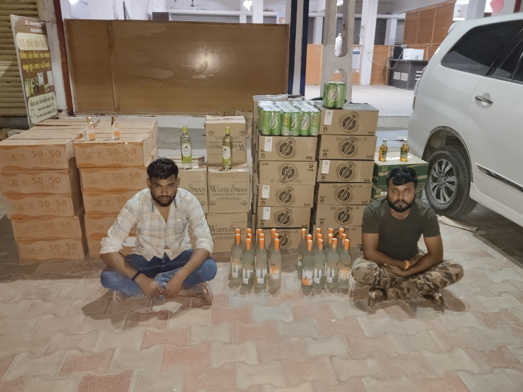 IMFL worth ₹9 lakh seized in Balasinor highway liquor raid, two arrested