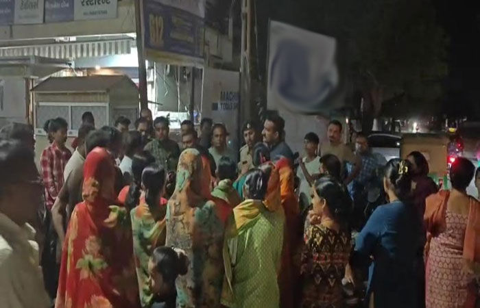 8 દિવસથી પાણી નહીં મળતા રસ્તા પર ઉતરી મહિલાઓનો ચક્કાજામ